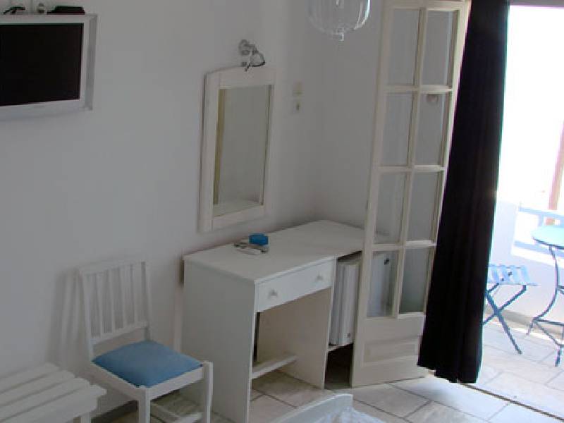 Galatis Hotel